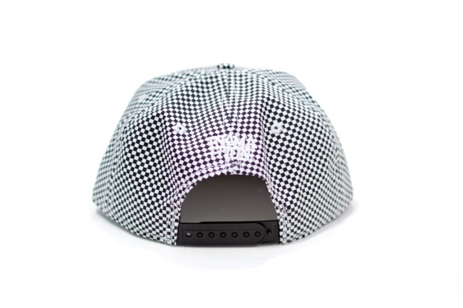 IN4M_12SPG_DEL1_HATS_004